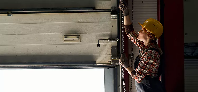 Addressing Common Garage Door Stoppage Issues in Reynoldsburg, OH